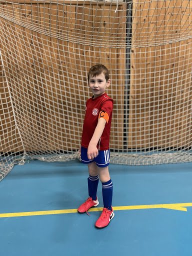Gerhard Bøhn;<br />​​​​​​Gerhard gir ALT på fotballbanen. Han må være en av de som løper mest i løpet av en fotballtrening. Utenom dette er Gerhard en snill gutt som bidrar veldig positivt med det sosiale i gruppe! Stå på!