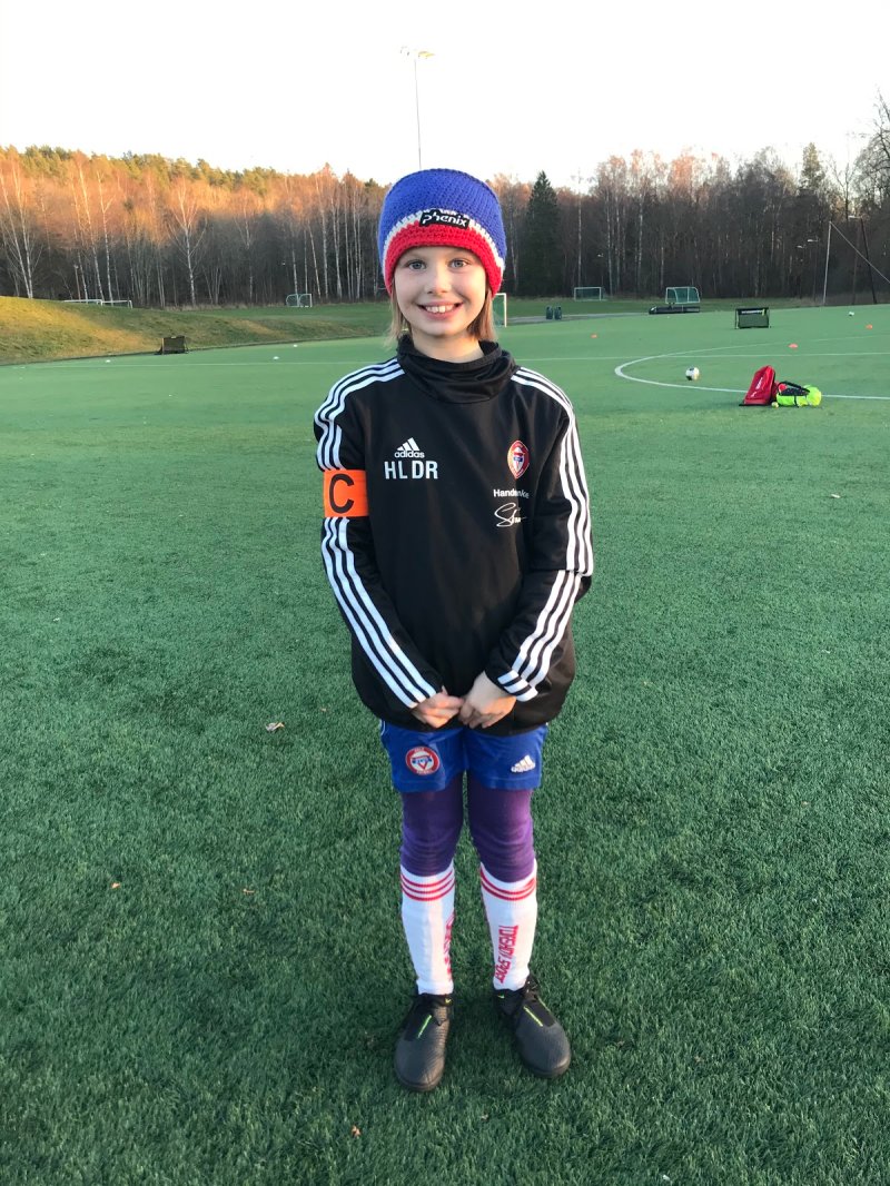 Hannah Lila Drabløs Rasmussen;&nbsp;Hannah er en spiller som sprer masse glede til gruppa og bidrar til godt miljø og lager god lagånd. Hun er veldig flink til å heie frem sine medspillere og gir innsats på hver eneste trening. Hun roser sine medspillere når de gjør noe bra og støtter de alltid.