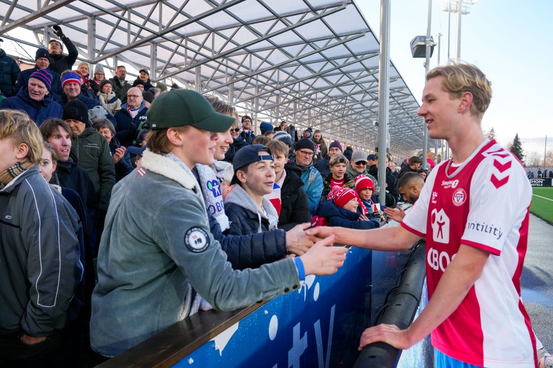 <em>Mathias Tønnessen gikk glipp av mye eliteserieball i fjor. I dag fikk han sine første eliteserieminutter på Ekeberg. Foto: Heiko Junge / NTB</em>