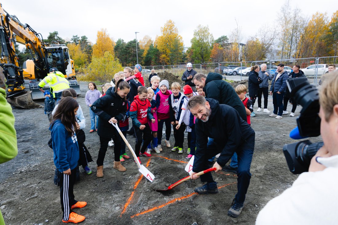 <em>Her skal det spas. Første byggetrinn går i gang ved nordenden av Ekeberg kunstgress. Foto: Markus Bratlie</em>