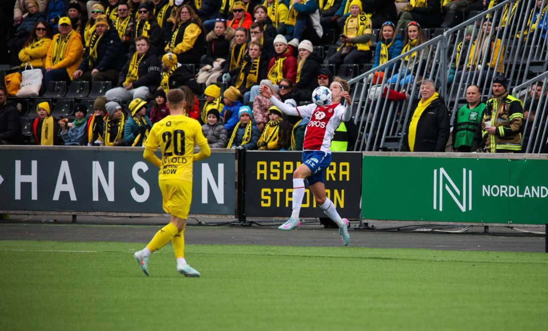 <em>Tønna hadde en stor sjanse til å sende oss i ledelsen i andre omgang, i stedet var det Glimt som fikk scoringen. Foto: Markus Bratlie</em>