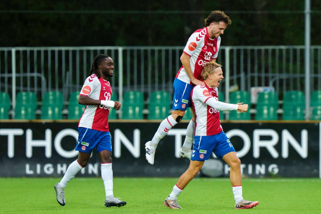 <strong>MÅL:</strong><em> 22 mål ble det i KFUM-drakt, her feires scoringen mot Viking i fjor høst. Ett av hans åtte eliteseriemål for KFUM. Foto: Cornelius Poppe / NTB</em>