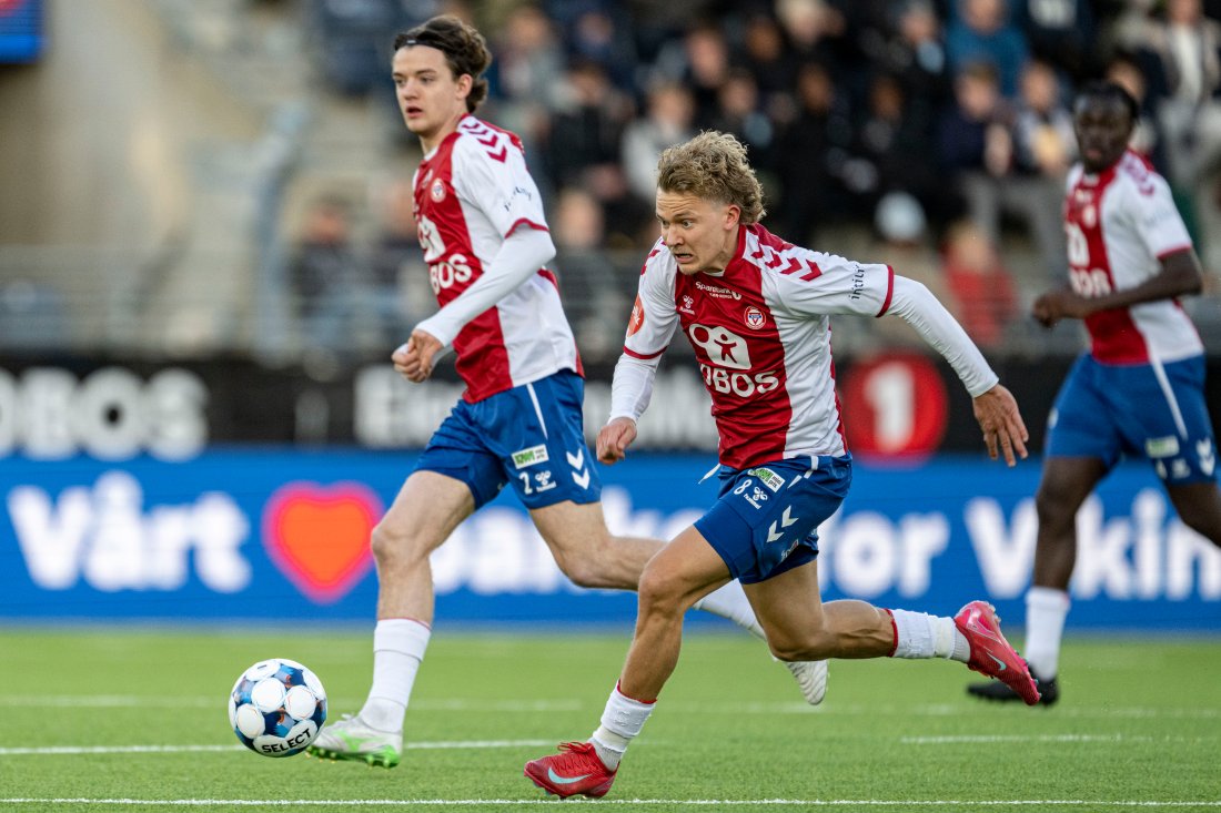 <strong>LØPETID: </strong><em>Simen slik vi kjenner han. Alltid på framfot og neste steg. Foto: Carina Johansen / NTB</em>